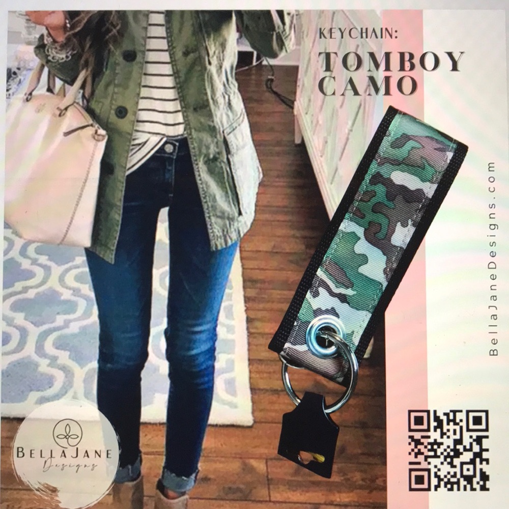β€οΈ BellaJane Keychain π - Picture 4 of 16